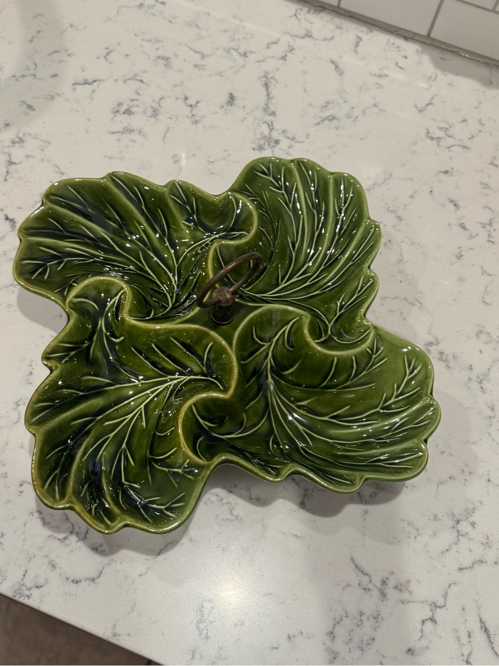 Green Leaf-Shaped Ceramic Serving Tray